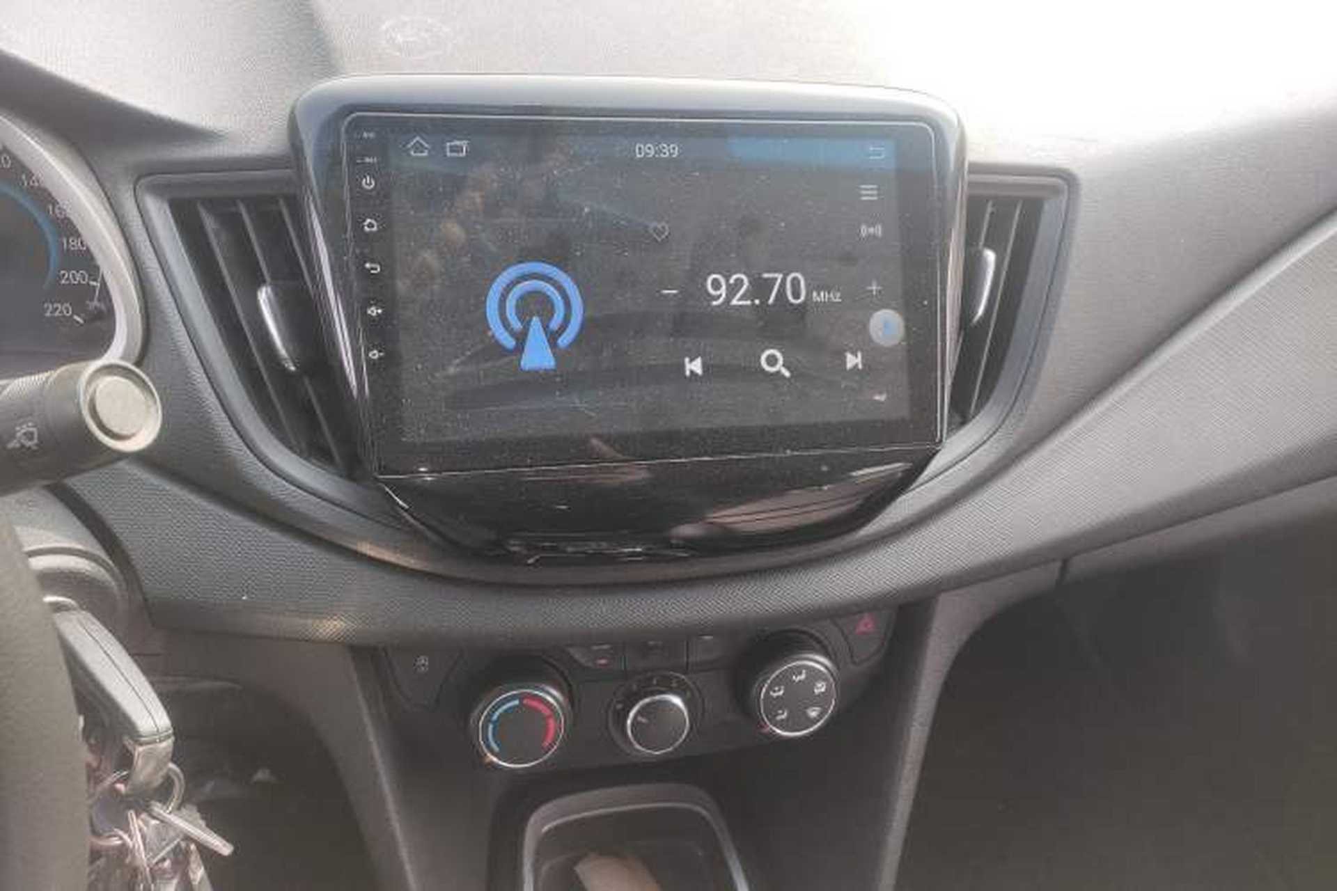 Used Chevrolet Cavalier 2016 1.5L Manual Enjoyment Edition Audio And AC Panel