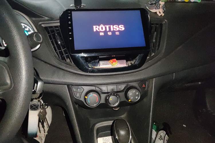 Used Chevrolet Cavalier 2016 1.5L Automatic Enjoyment Edition Audio And AC Panel