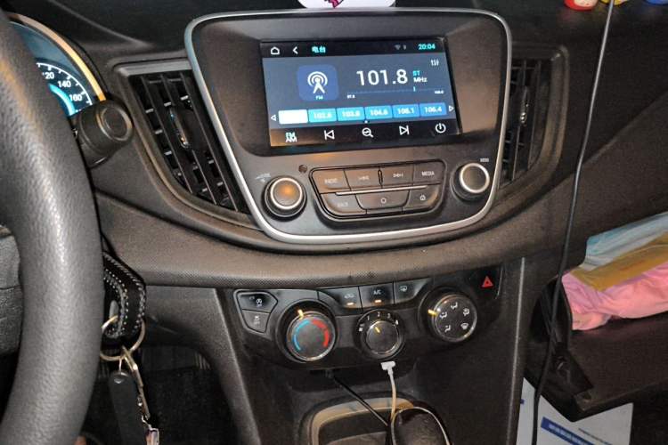 Used Chevrolet Cavalier 2016 1.5L Automatic Xinyue Edition Audio And AC Panel