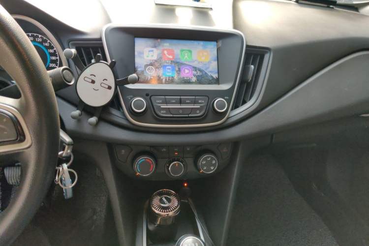 Used Chevrolet Cavalier 2016 1.5L Manual Xinyue Edition Audio And AC Panel