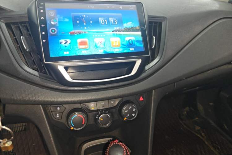 Used Chevrolet Cavalier 2016 1.5L Automatic Enjoyment Edition Audio And AC Panel