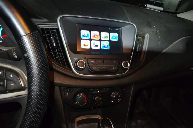 Used Chevrolet Cavalier 2016 1.5L Automatic Xinyue Edition Audio And AC Panel