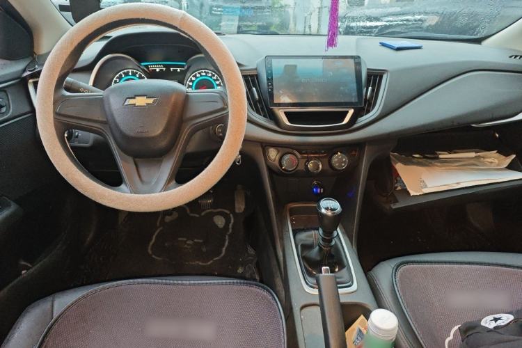 Used Chevrolet Cavalier 2016 1.5L Manual Enjoyment Edition Center Console