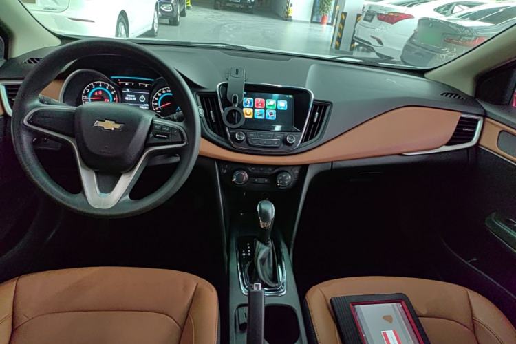Used Chevrolet Cavalier 2016 1.5L Automatic Xinsong Edition Center Console