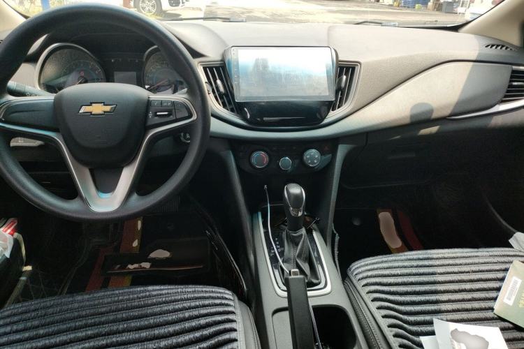 Used Chevrolet Cavalier 2016 1.5L Automatic Xinyue Edition Center Console