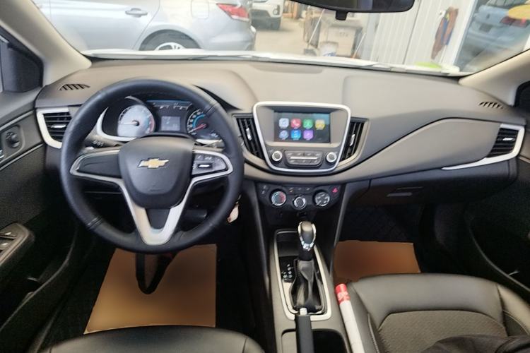 Used Chevrolet Cavalier 2016 1.5L Automatic Xinyue Edition Center Console