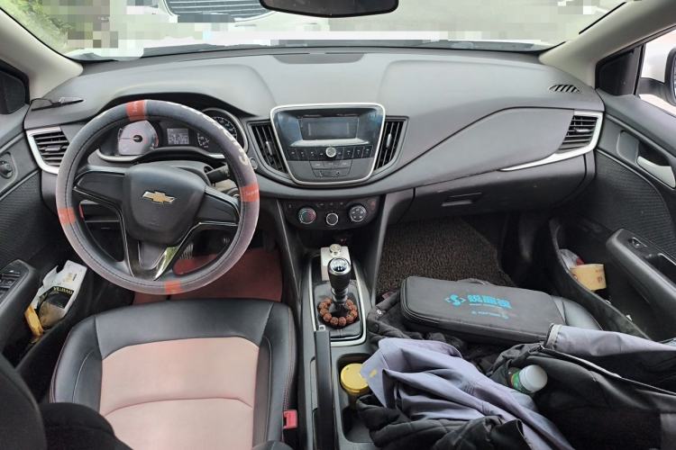 Used Chevrolet Cavalier 2016 1.5L Manual Enjoyment Edition Center Console