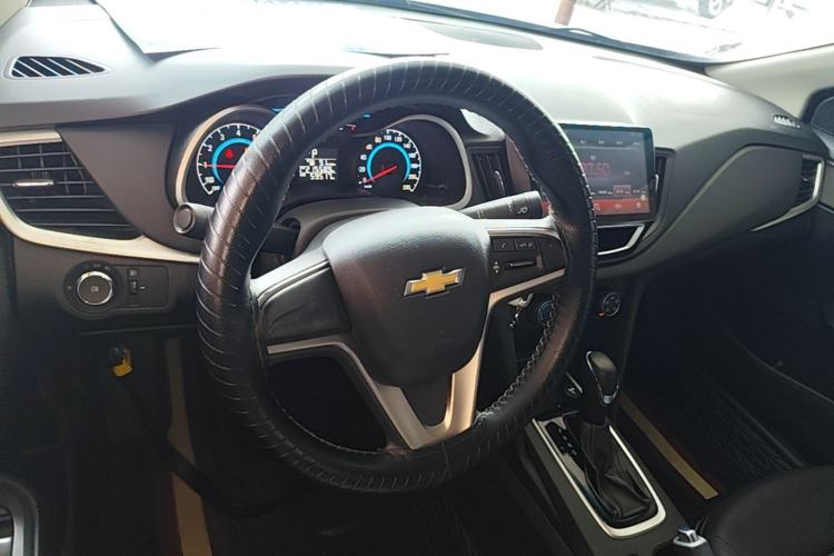 Used Chevrolet Cavalier 2016 1.5L Automatic Xinyue Edition Center Console