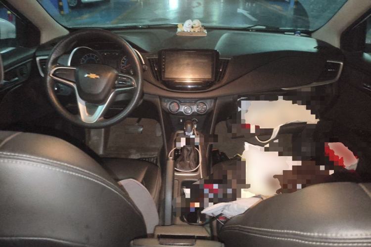 Used Chevrolet Cavalier 2016 1.5L Automatic Xinyue Edition Center Console