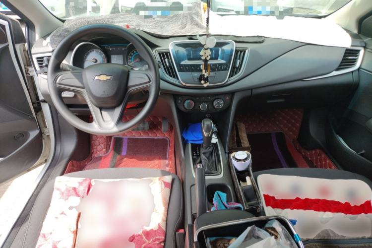 Used Chevrolet Cavalier 2016 1.5L Automatic Enjoyment Edition Center Console