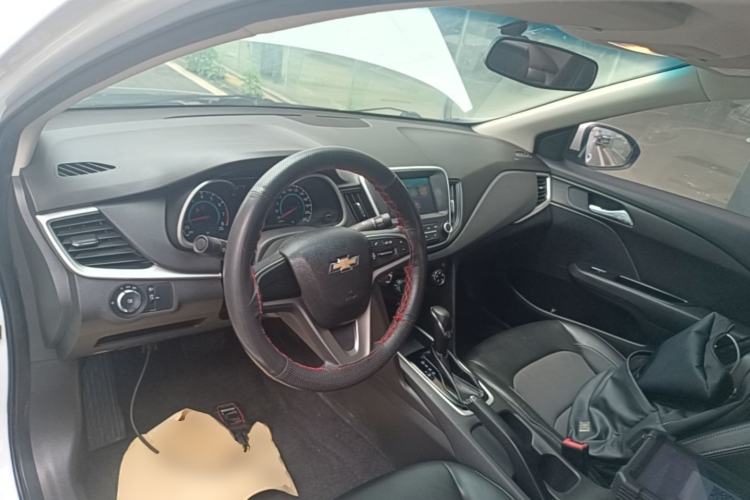 Used Chevrolet Cavalier 2016 1.5L Automatic Xinyue Edition Center Console