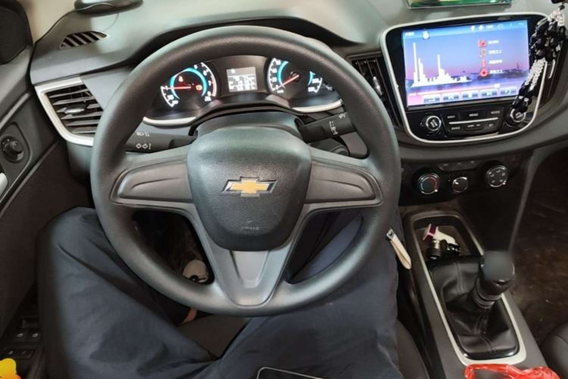 Used Chevrolet Cavalier 2016 1.5L Manual Enjoyment Edition Center Console