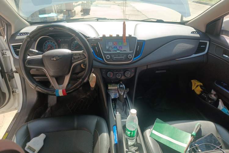 Used Chevrolet Cavalier 2016 1.5L Automatic Xinyue Edition Center Console