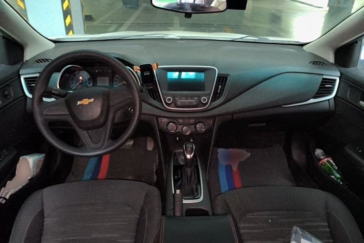 Used Chevrolet Cavalier 2016 1.5L Automatic Enjoyment Edition Center Console