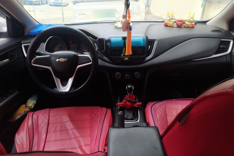 Used Chevrolet Cavalier 2016 1.5L Automatic Enjoyment Edition Center Console