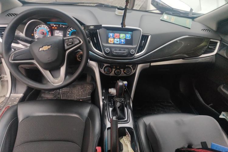 Used Chevrolet Cavalier 2016 1.5L Automatic Xinyue Edition Center Console