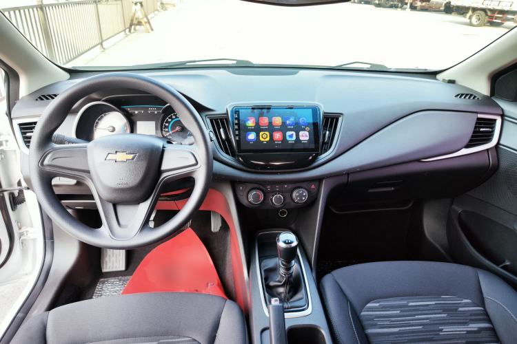 Used Chevrolet Cavalier 2016 1.5L Manual Enjoyment Edition Center Console
