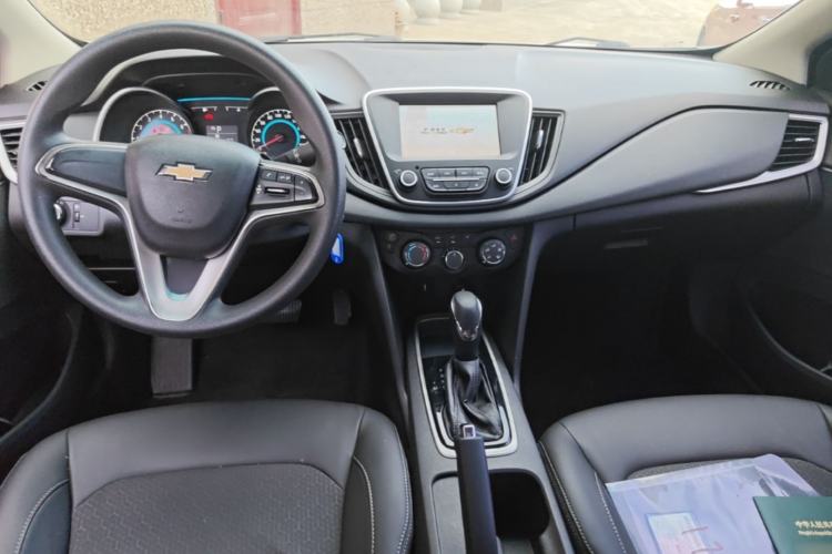 Used Chevrolet Cavalier 2016 1.5L Automatic Xinyue Edition Center Console