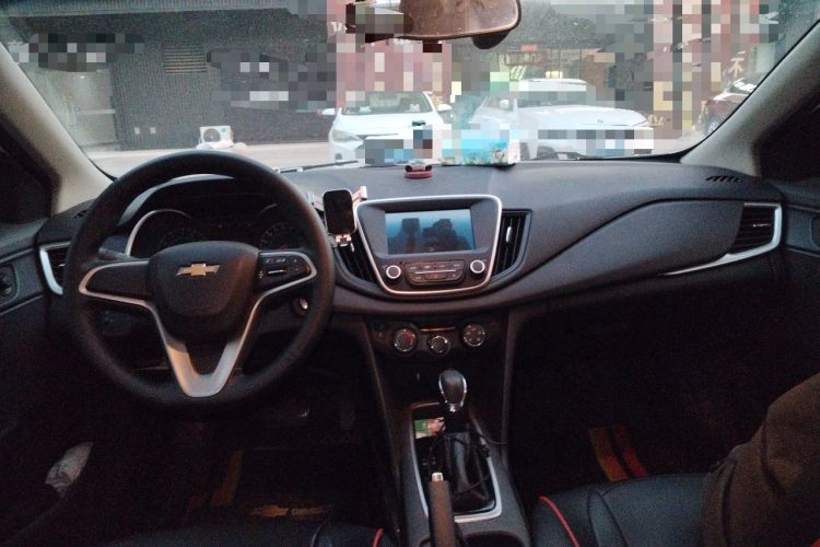 Used Chevrolet Cavalier 2016 1.5L Automatic Xinyue Edition Center Console