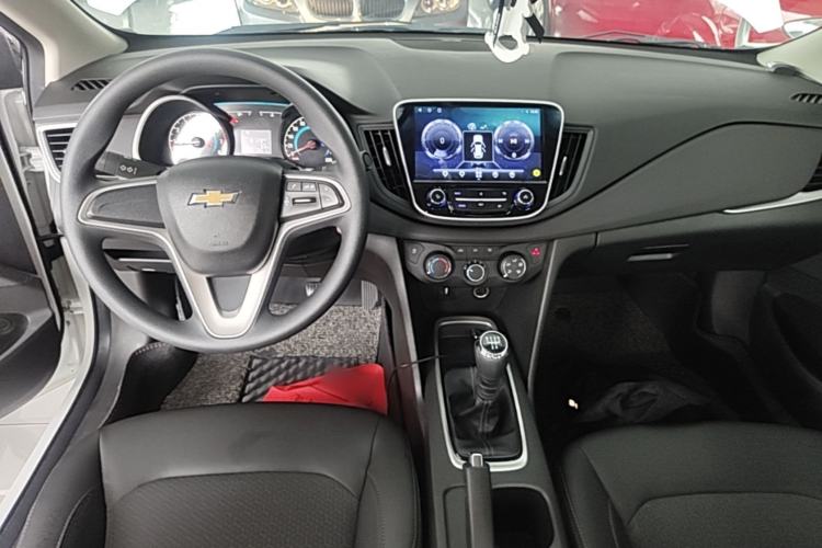 Used Chevrolet Cavalier 2016 1.5L Manual Xinyue Edition Center Console