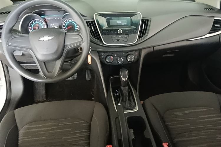 Used Chevrolet Cavalier 2016 1.5L Automatic Enjoyment Edition Center Console