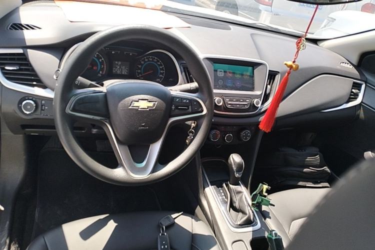 Used Chevrolet Cavalier 2016 1.5L Automatic Xinyue Edition Center Console
