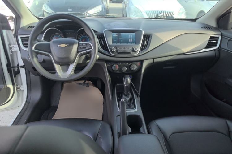 Used Chevrolet Cavalier 2016 1.5L Automatic Xinyue Edition Center Console