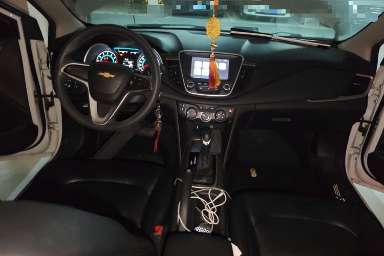 Used Chevrolet Cavalier 2016 1.5L Automatic Xinyue Edition Center Console