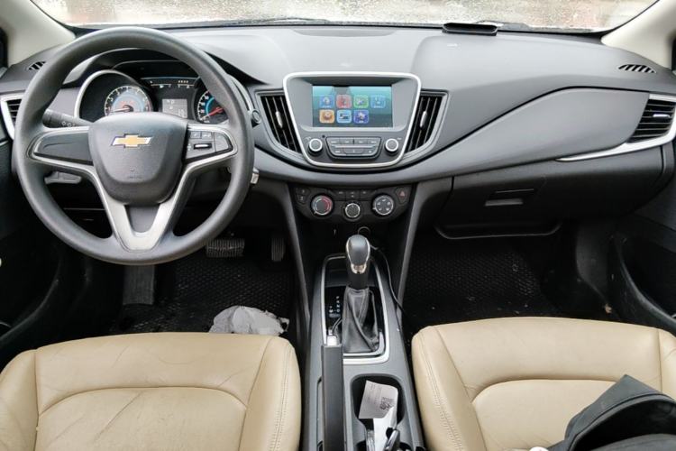 Used Chevrolet Cavalier 2016 1.5L Automatic Xinyue Edition Center Console