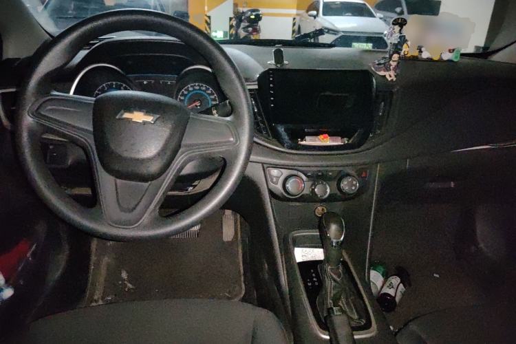 Used Chevrolet Cavalier 2016 1.5L Automatic Enjoyment Edition Center Console