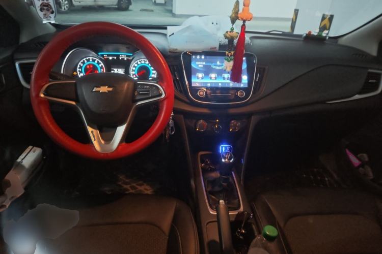Used Chevrolet Cavalier 2016 1.5L Manual Xinyue Edition Center Console
