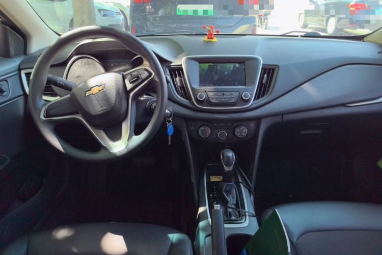 Used Chevrolet Cavalier 2016 1.5L Automatic Xinyue Edition Center Console