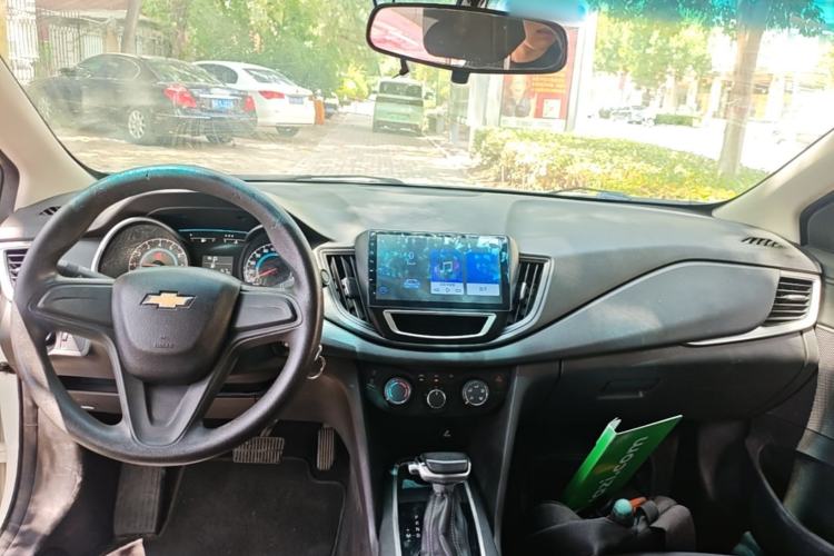Used Chevrolet Cavalier 2016 1.5L Automatic Enjoyment Edition Center Console