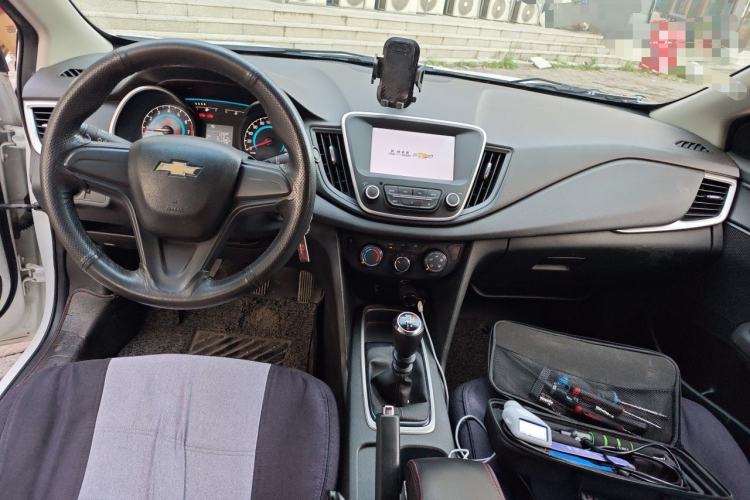 Used Chevrolet Cavalier 2016 1.5L Manual Enjoyment Edition Center Console