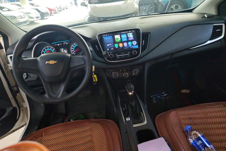 Used Chevrolet Cavalier 2016 1.5L Automatic Enjoyment Edition Center Console