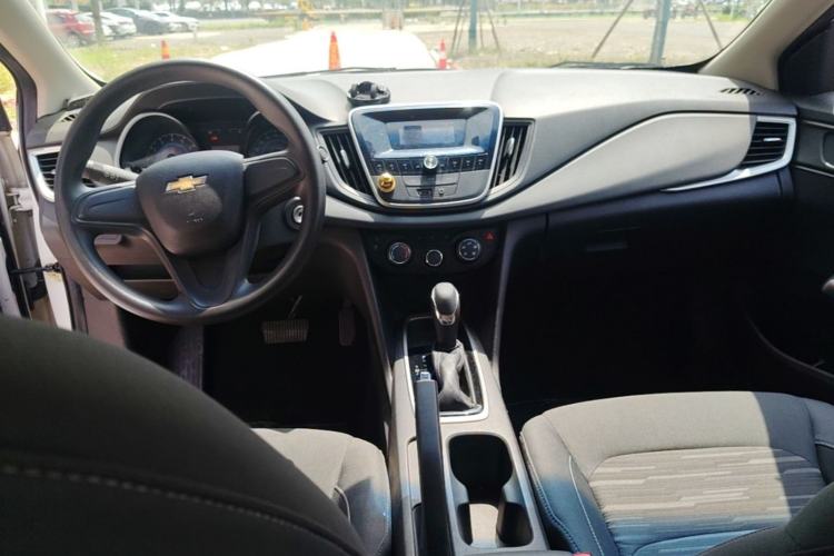 Used Chevrolet Cavalier 2016 1.5L Automatic Enjoyment Edition Center Console