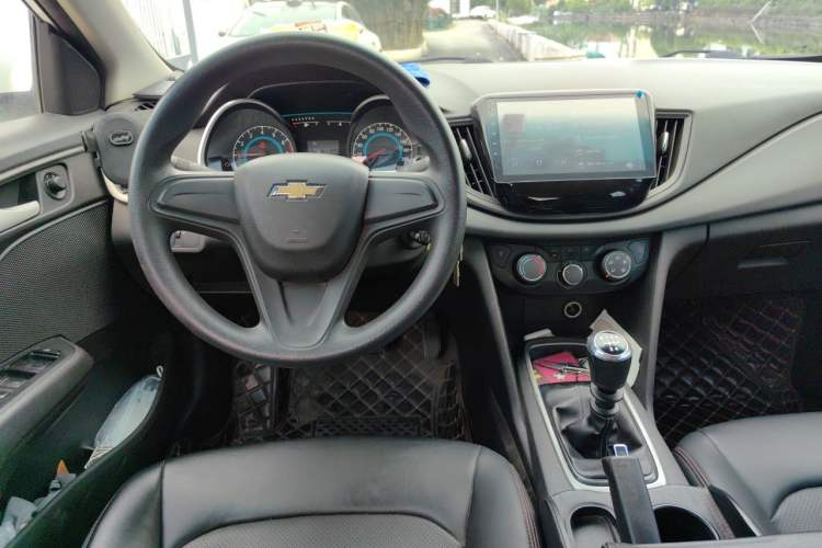 Used Chevrolet Cavalier 2016 1.5L Manual Enjoyment Edition Center Console