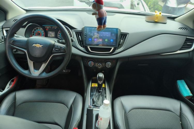 Used Chevrolet Cavalier 2016 1.5L Automatic Xinyue Edition Center Console