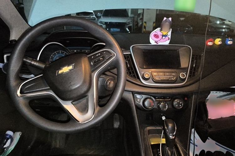 Used Chevrolet Cavalier 2016 1.5L Automatic Xinyue Edition Center Console