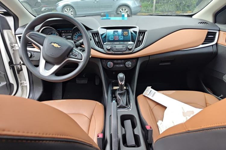 Used Chevrolet Cavalier 2016 1.5L Automatic Xinsong Edition Center Console
