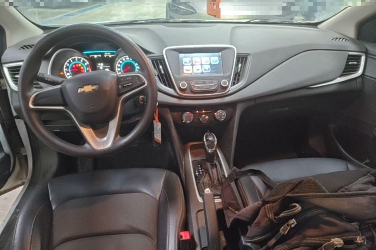 Used Chevrolet Cavalier 2016 1.5L Automatic Xinyue Edition Center Console
