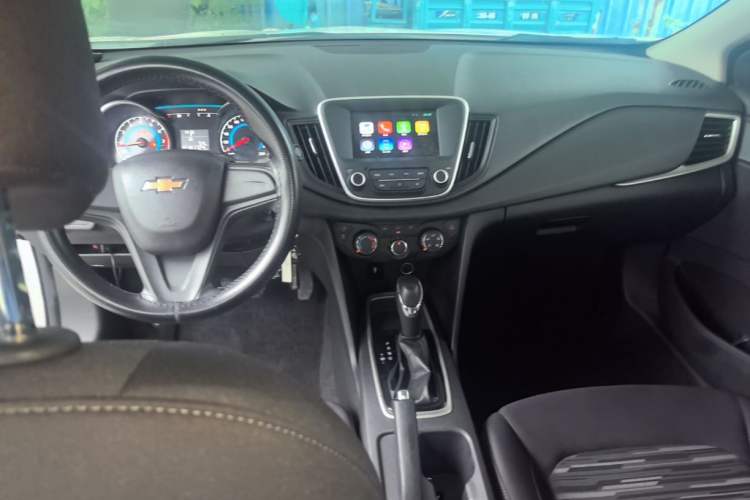 Used Chevrolet Cavalier 2016 1.5L Automatic Enjoyment Edition Center Console