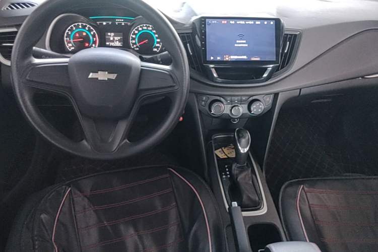 Used Chevrolet Cavalier 2016 1.5L Automatic Enjoyment Edition Center Console