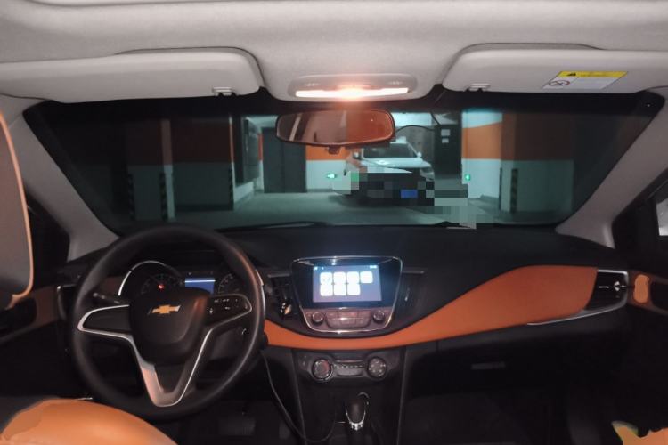 Used Chevrolet Cavalier 2016 1.5L Automatic Xinsong Edition Center Console