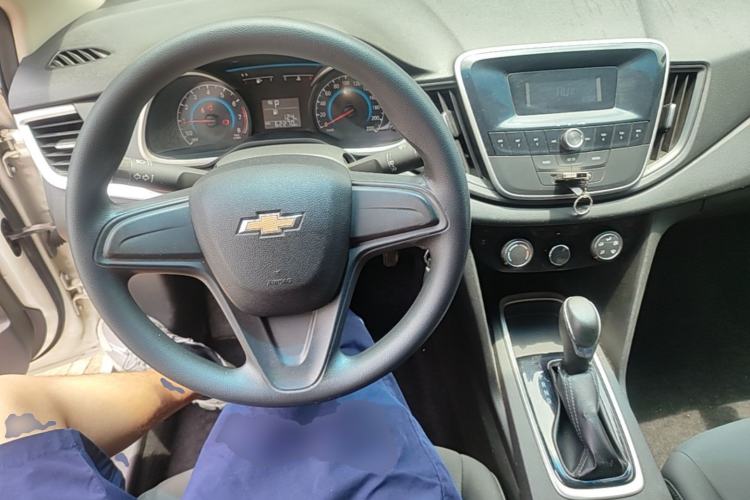 Used Chevrolet Cavalier 2016 1.5L Automatic Enjoyment Edition Center Console