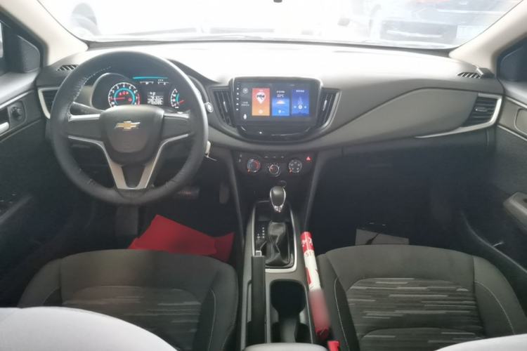 Used Chevrolet Cavalier 2016 1.5L Automatic Enjoyment Edition Center Console