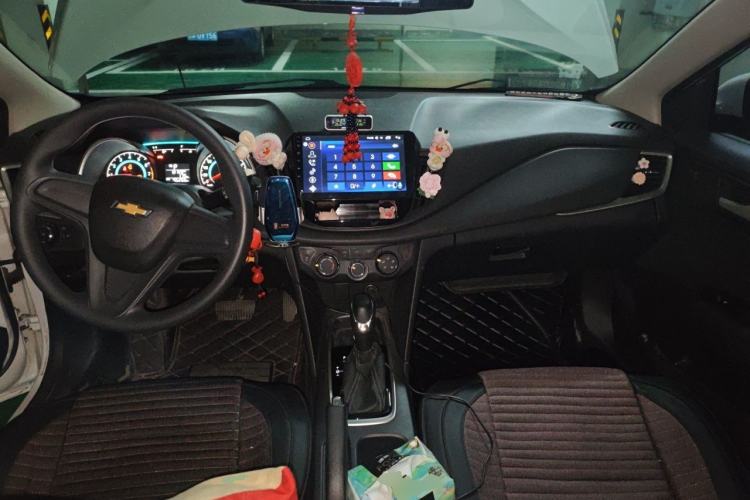 Used Chevrolet Cavalier 2016 1.5L Automatic Xinyue Edition Center Console
