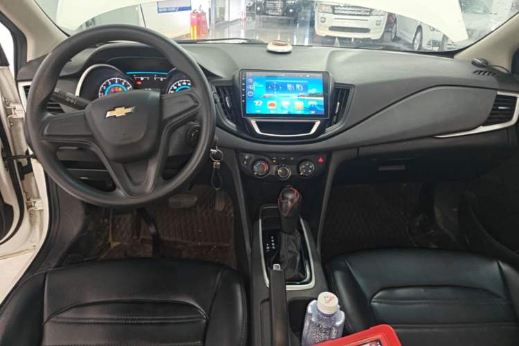 Used Chevrolet Cavalier 2016 1.5L Automatic Enjoyment Edition Center Console