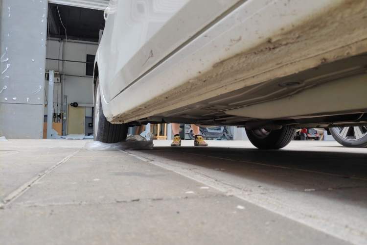 Used Chevrolet Cavalier 2016 1.5L Automatic Xinyue Edition Chassis Front Right