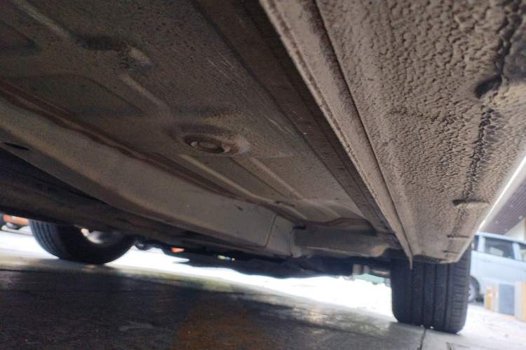 Used Chevrolet Cavalier 2016 1.5L Automatic Xinsong Edition Chassis Front Right
